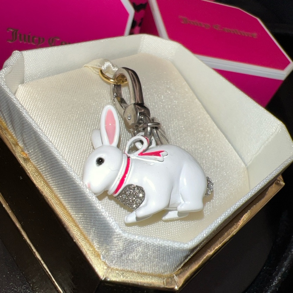 BNIB VINTAGE Juicy Couture Snow Bunny Charm With Crystal Rhinestones. Y2K - Picture 2 of 8
